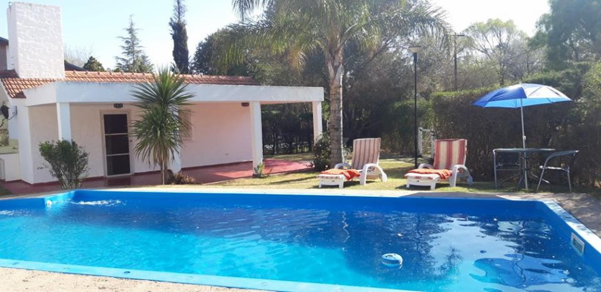 VENDO CASA EN BARRIO CERRADO &ampampquotLAGO AZUL&quot VILLA CARLOS PAZ — foto 2