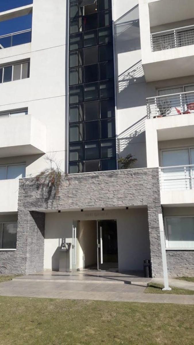 VENDO DEPARTAMENTO PREMIUM EN CONDOMINIO CON PERÍMETRO CERRADO &quotFONTANA DEL SUR&quot — foto 3