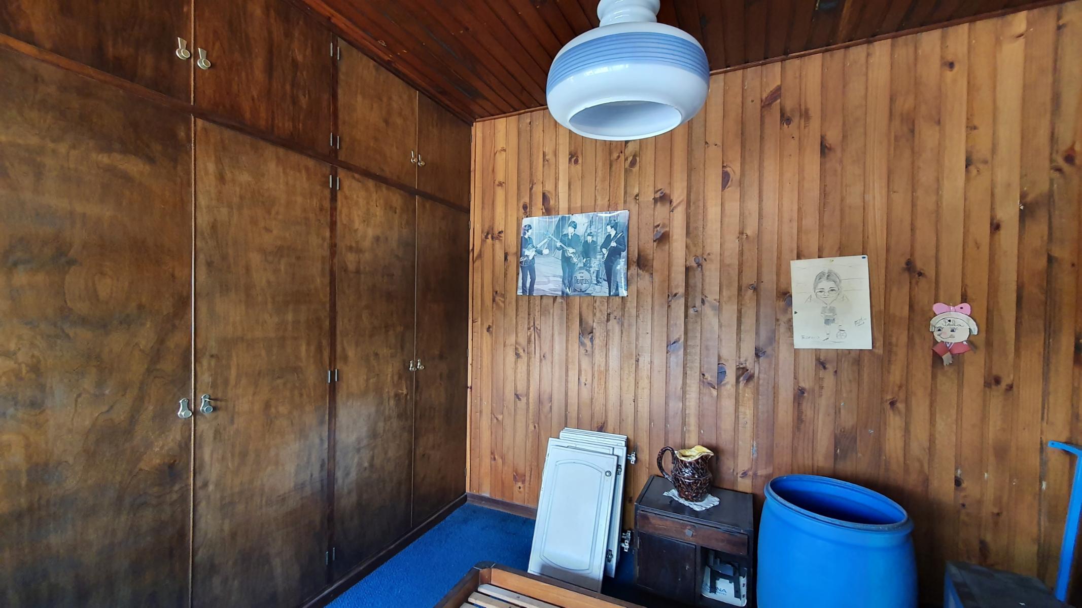 Casa 4 Ambientes, en dos plantas, excelente construccion, dos dormitorios, dos baños, cochera. NUEVO PRECIO, OPORTUNIDAD — foto 10