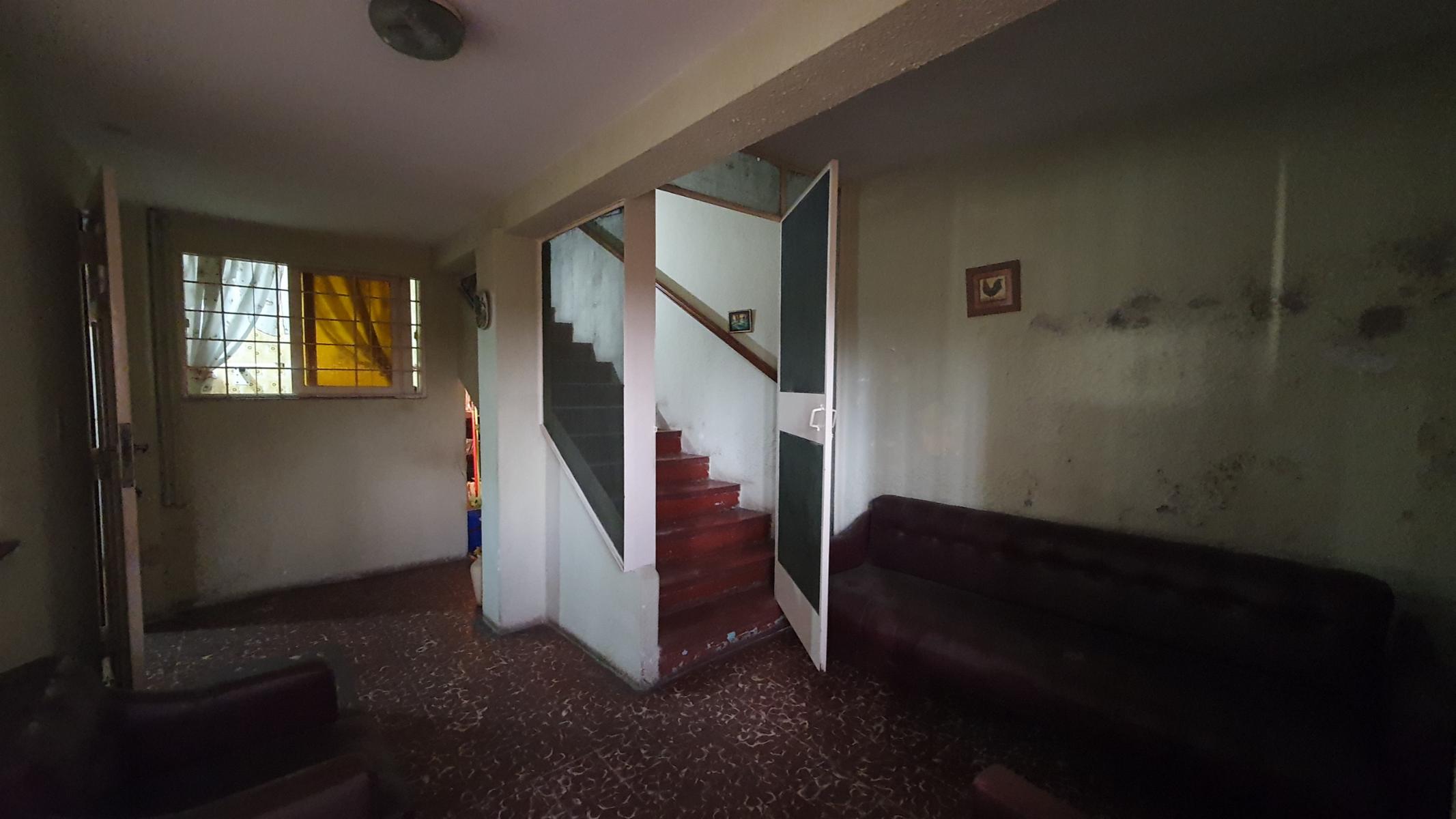 Casa, 3 Ambientes, Hermoso Jardin, Parrilla, Amplia Cochera. — foto 3
