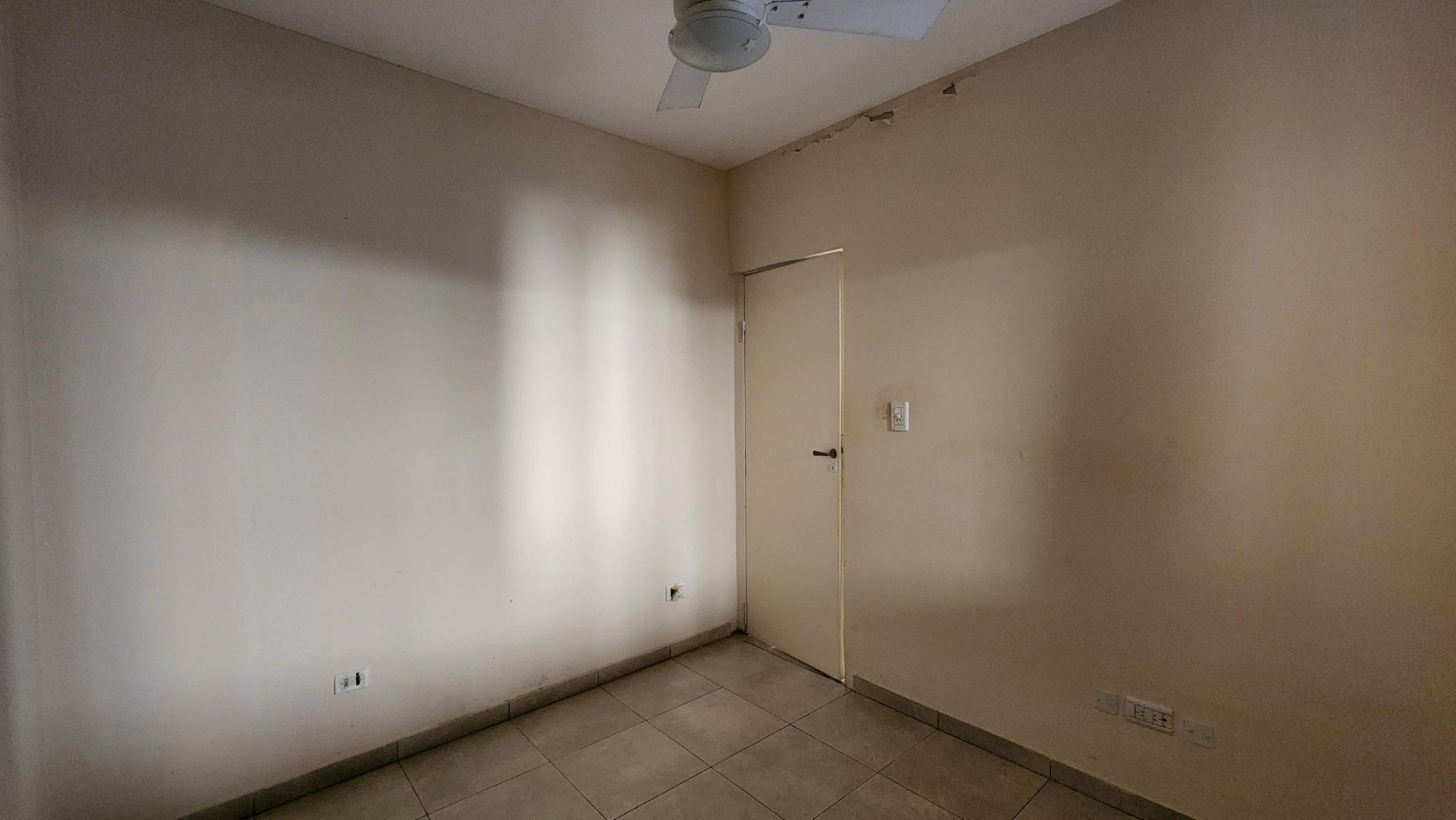 Moderna Y Confortable Casa, 3 Ambientes Con Garaje, Muy Luminoso — foto 10