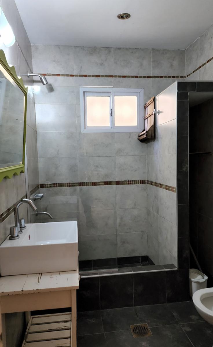 Moderna Y Confortable Casa, 3 Ambientes Con Garaje, Muy Luminoso — foto 11