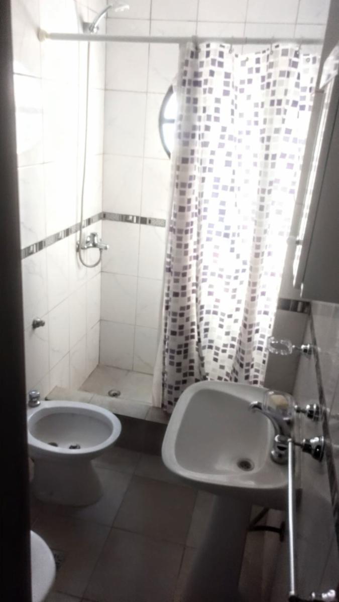 Departamento 2 Ambientes, al frente, a metros estación de tren — foto 5