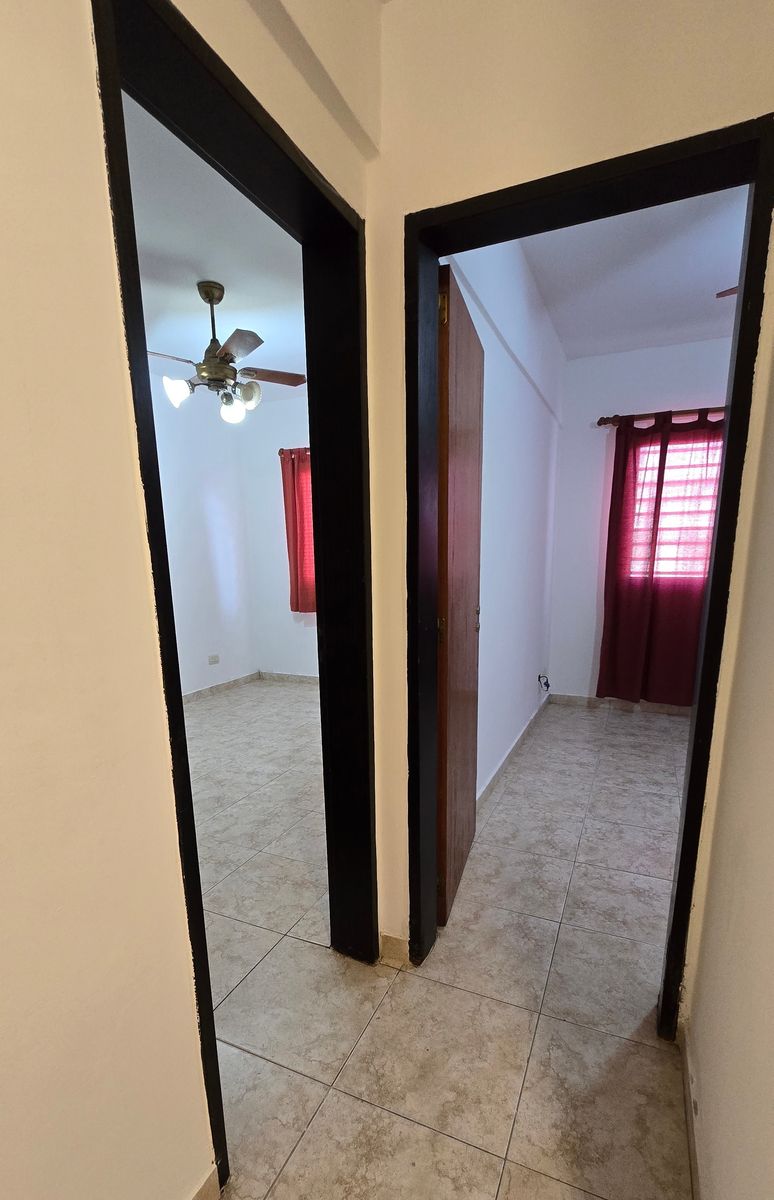 Planta Baja Frente, 3 Ambientes Con Cochera, Excelente Ubicación — foto 12