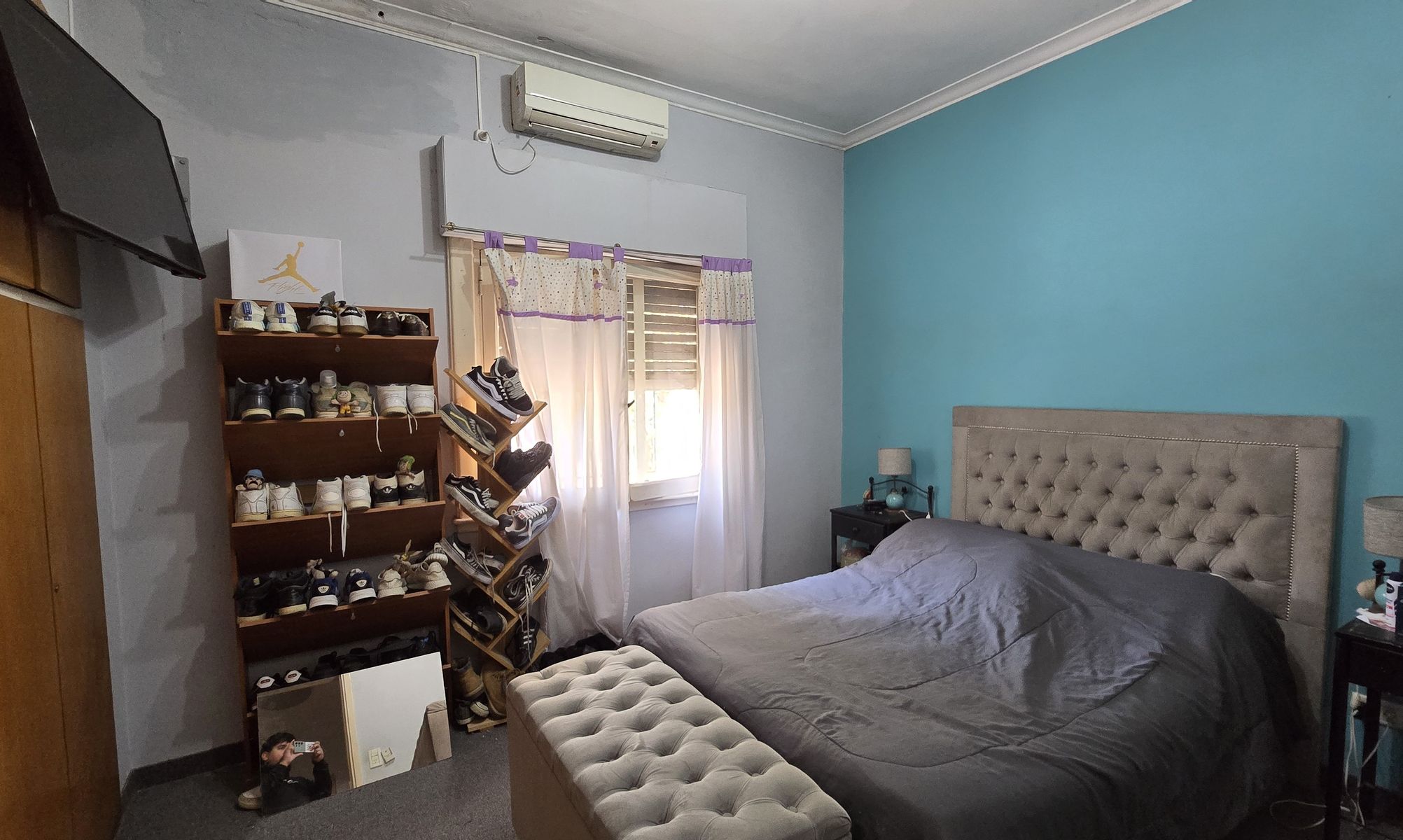 Importante ubicacion, casa 3 ambientes, excelente jardin, hermoso espacio verde, cochera — foto 9