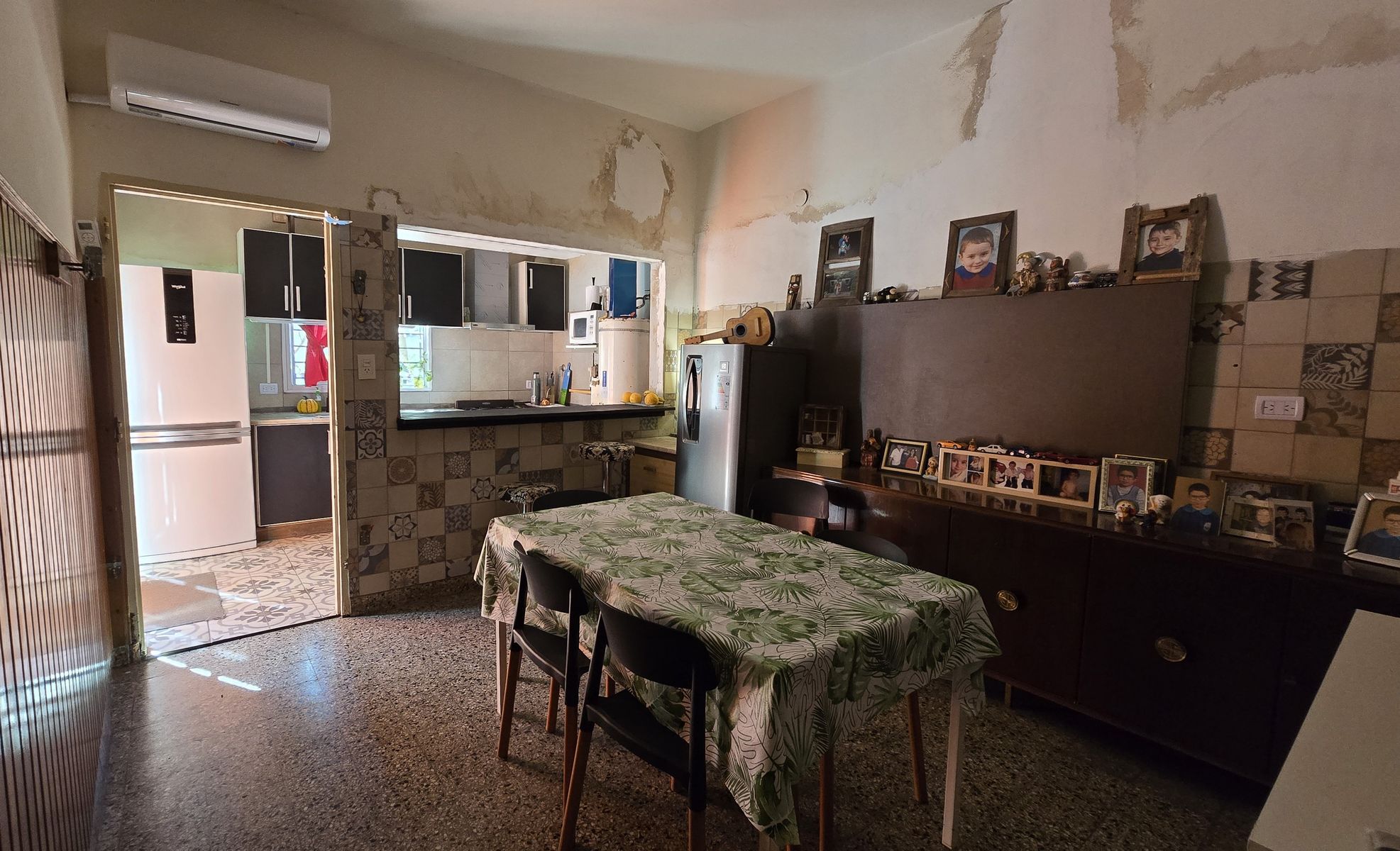 Casa Con 5 Ambientes En Dos Plantas, Cocina Comedor, 4 Dormitorios,Pileta, Quincho Con Parrilla — foto 11