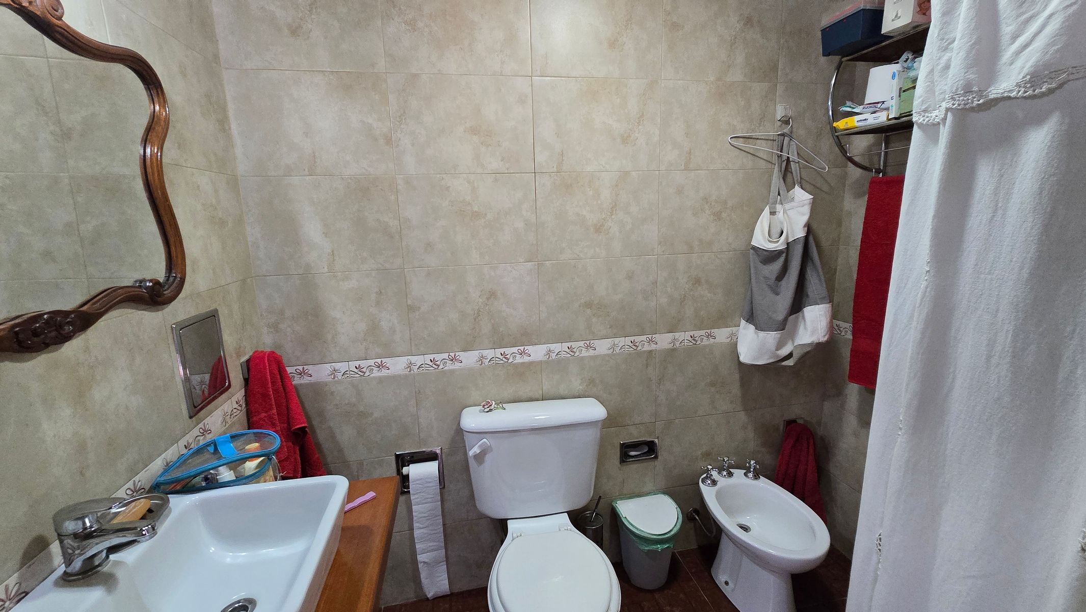 Casa 5 Ambientes, Muy Buena Propiedad, Entrada De Auto, Posibilidad De Vivienda Multifamiliar — foto 9