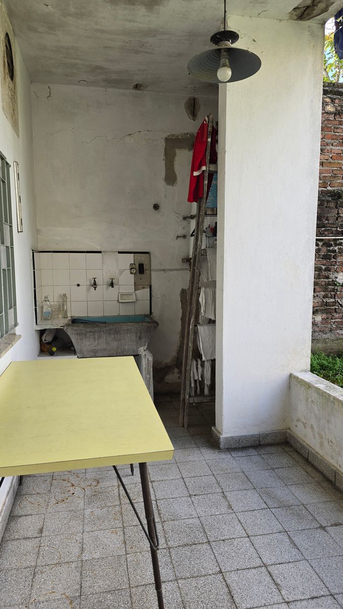 Casa 3 Ambientes, Patio, Living, Cocina Comedor, 2 Dormitorios, 2 Baños, Excelente Zona - 14