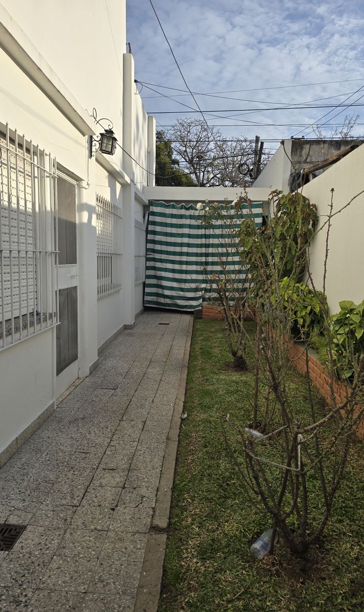 Impecables, Casa Y Departamento, Garaje, Parrilla, Fondo Libre, Terraza - 17