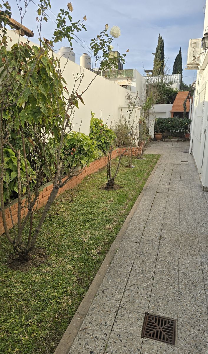 Impecables, Casa Y Departamento, Garaje, Parrilla, Fondo Libre, Terraza - 19