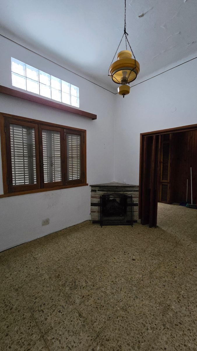 Planta Baja Al Frente. 3 Ambientes, Buena Ubicación - 7