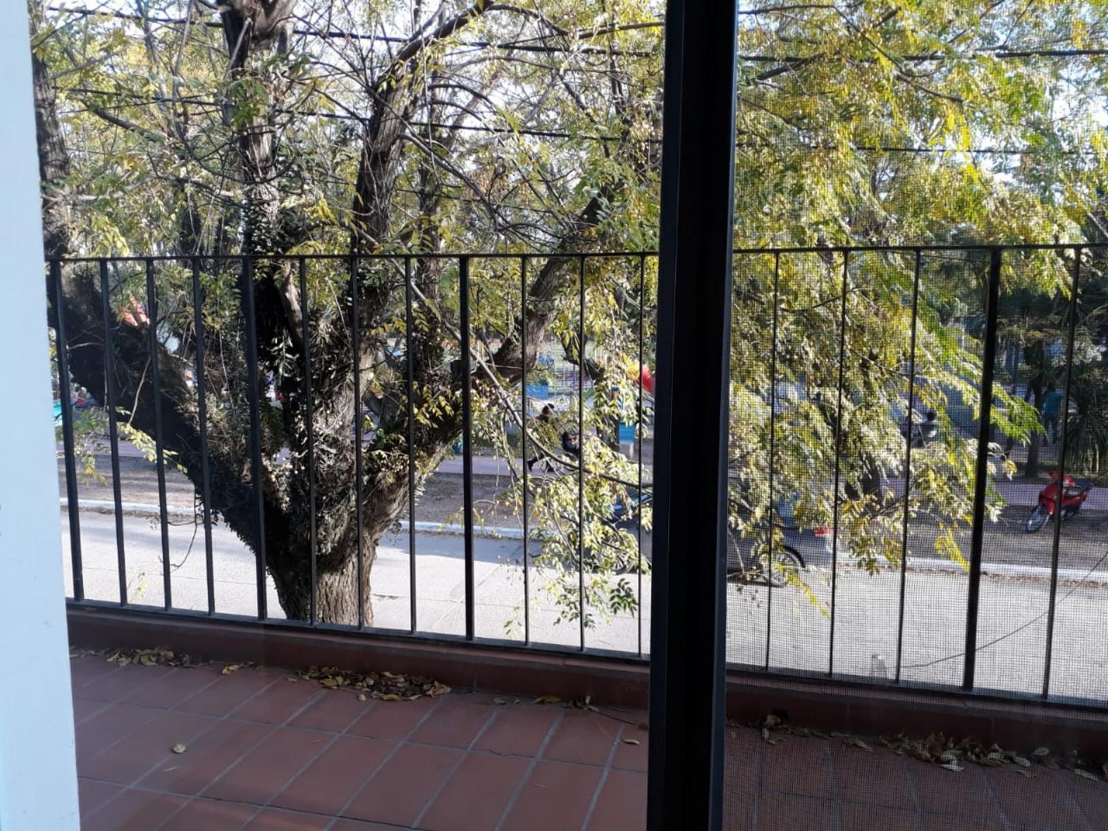 DEPARTAMENTO EN ALQUILER - MATHEU - 4