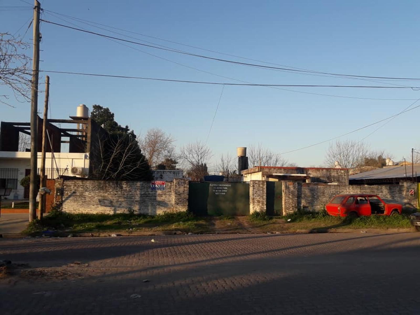 PROPIEDAD CON EXCELENTE UBICACION... — foto 4