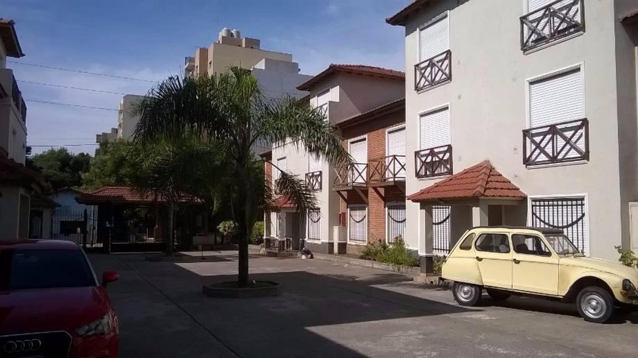 Entre Rios 747, Moron, Buenos Aires, Argentina — foto 2