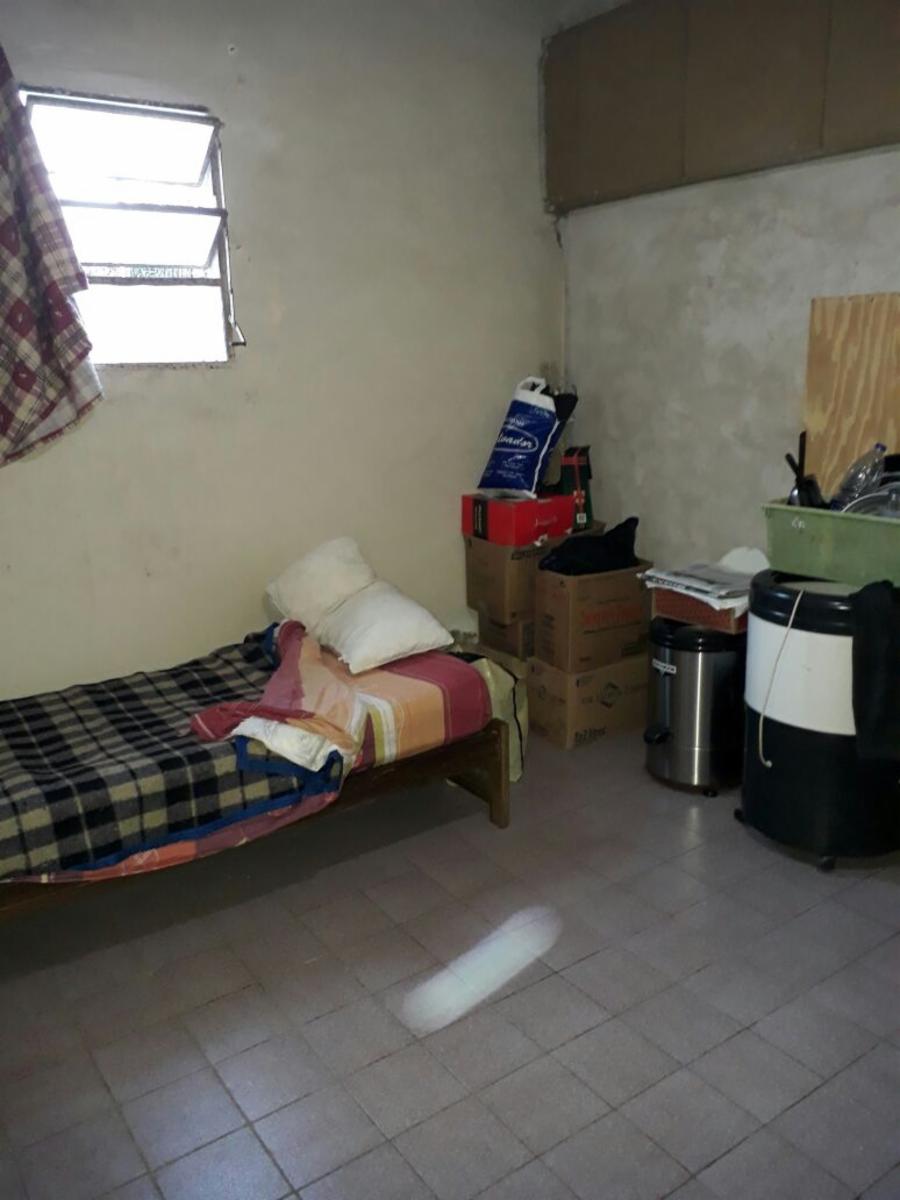 VENTA.- CASA + LOCAL calle Dr. Felix Burgos 1200, Moron — foto 2