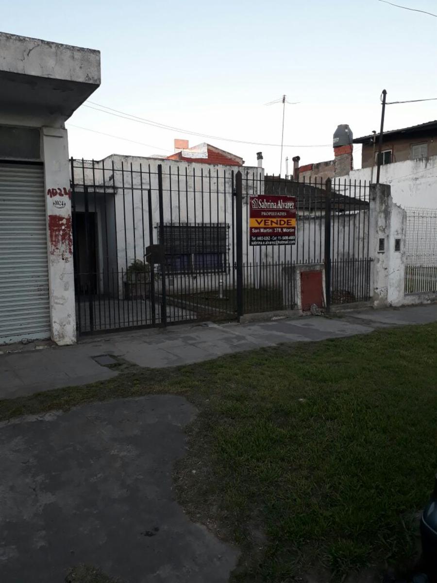 VENTA.- CASA + LOCAL calle Dr. Felix Burgos 1200, Moron — foto 8