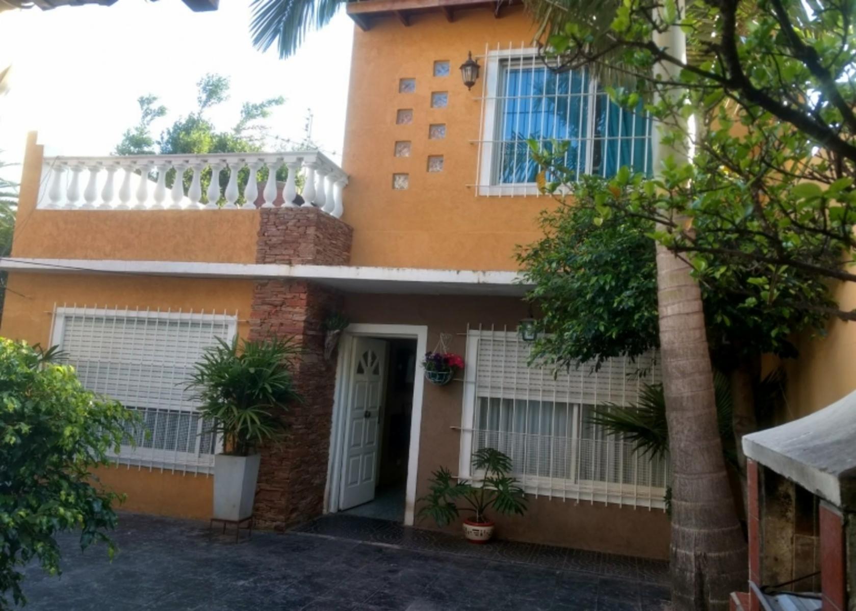 LA PORTEÑA 600, Villa Luzuriaga, Buenos Aires, Argentina***APTO CREDITO**