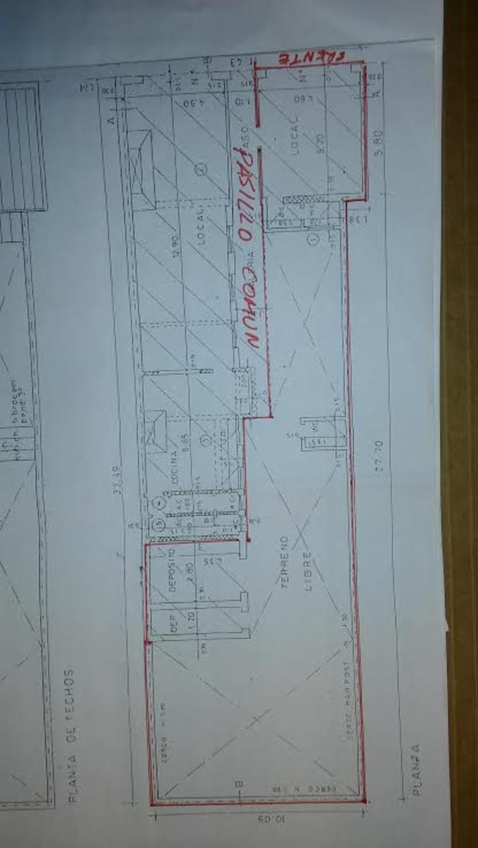 VENTA DE LOCAL EN PH CON AMPLIO FONDO. TOTAL 200m2 aprox. EXCELENTE UBICACIÓN EN MORÓN NORTE.
