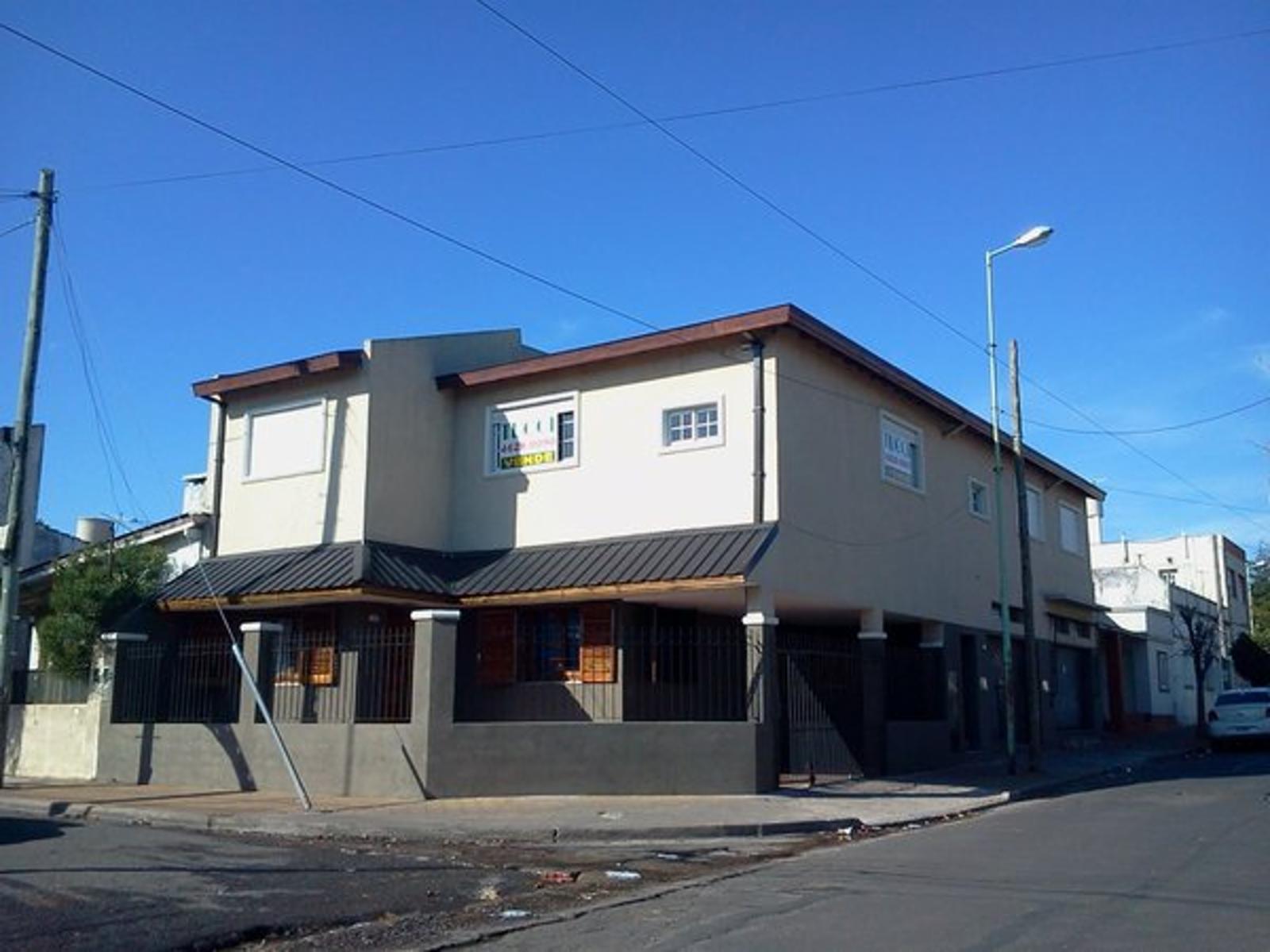 VENTA DEPARTAMENTO 3 AMBIENTES AMPLIOS, A ESTRENAR, EN MORÓN NORTE. 1ER PISO POR ESCALERA ZONA RESIDENCIAL