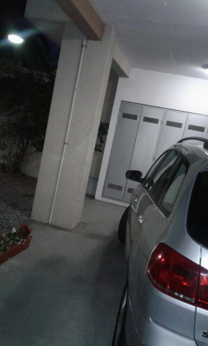 IMPECABLE DTO. 2 AMBIENTES CON COCHERA CUBIERTA A 3 CUADRAS CENTRO DE MORÓN — foto 8