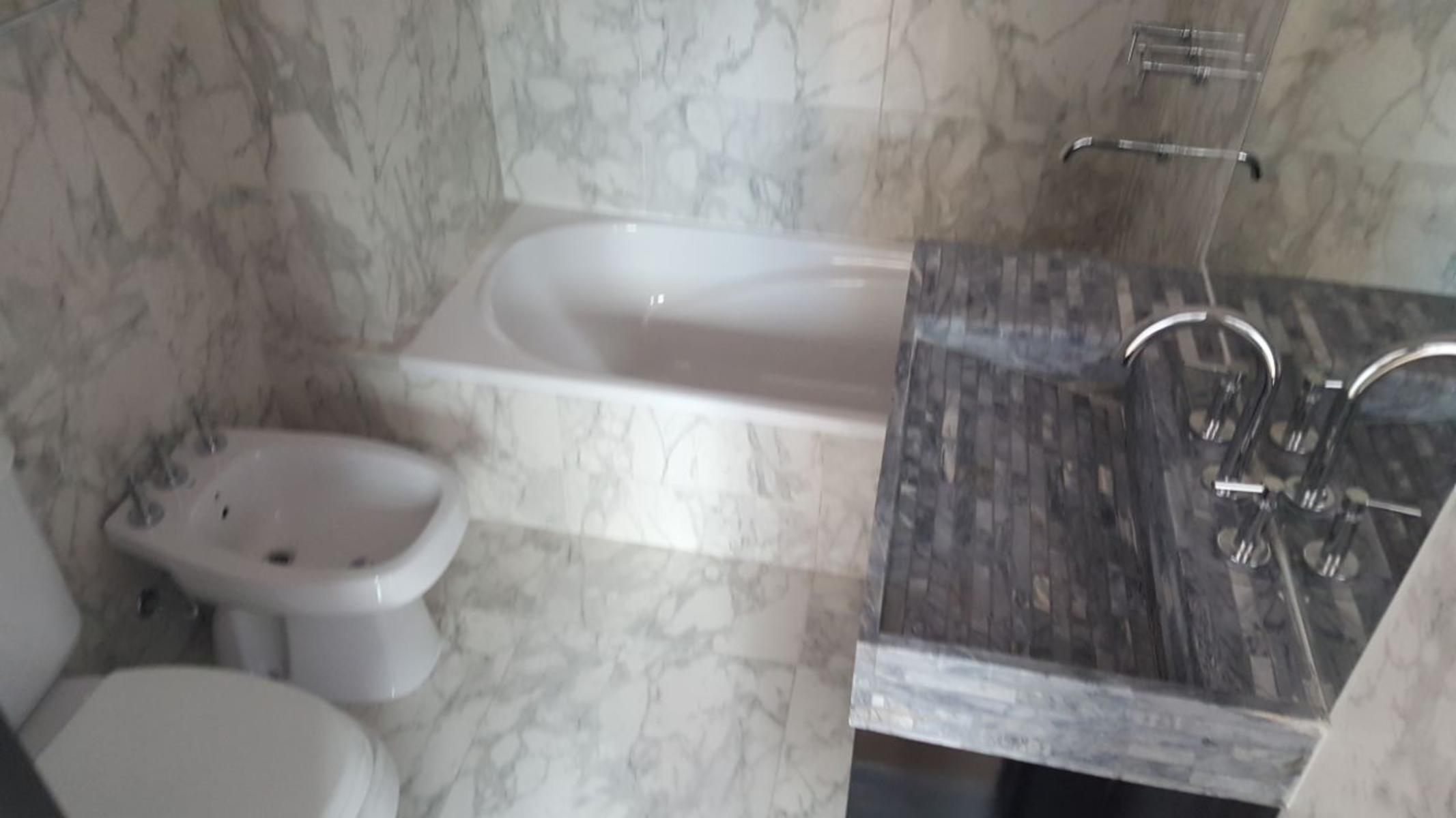 Departamentos de Categoria 2 y 3 Amb a estrenar. Espora al 200, Ramos Mejia Sur. — foto 5