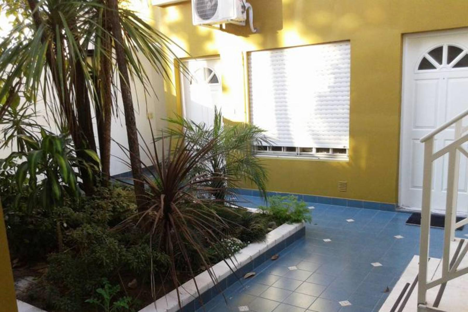 Departamento en PB con Fondo. Vicente Lopez al 200 Ramos Mejía Norte — foto 2