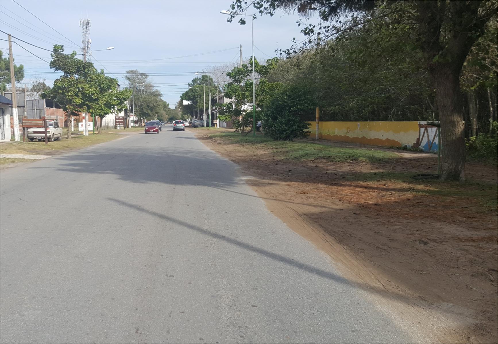 Casa con local en excelente ubicación en Las Toninas — foto 4