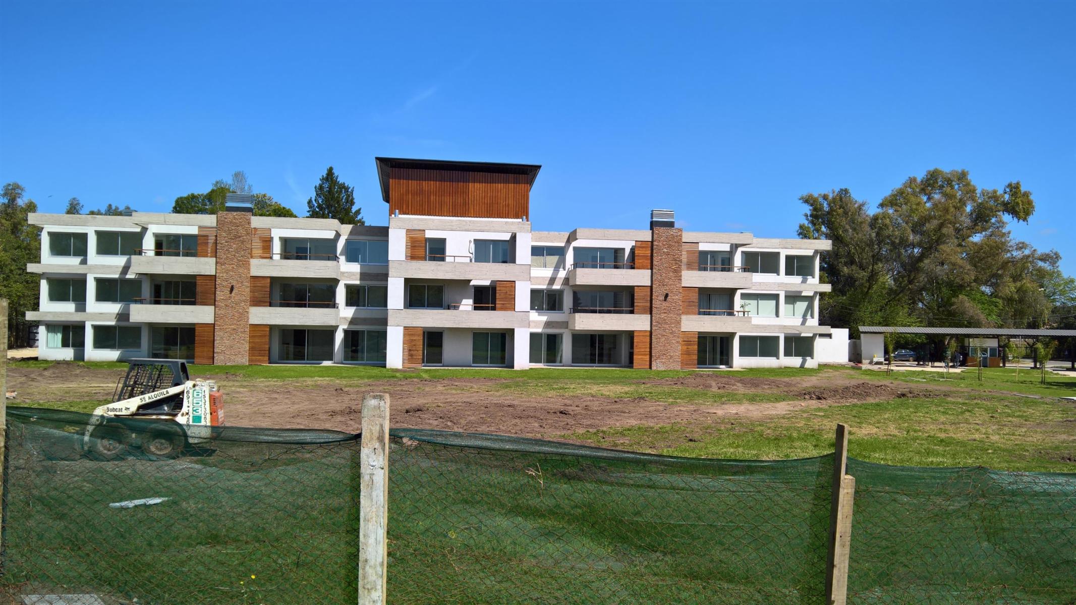 Venta departamento 2 ambientes cochera y Amenities Altos de Benavidez Con Renta Tigre — foto 4