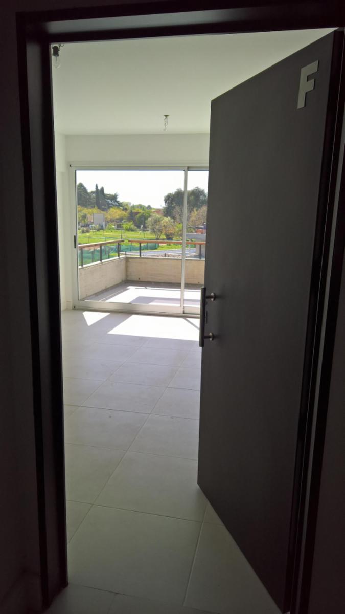 Venta departamento 2 ambientes cochera y Amenities Altos de Benavidez Con Renta Tigre — foto 7
