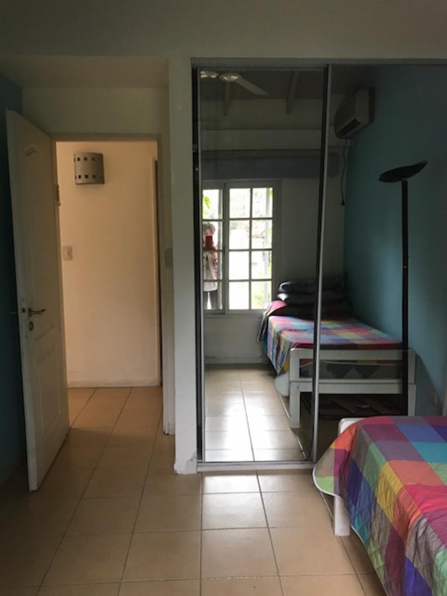 Miraflores C.C venta casa 4 dorm 3 en suite con playroom y dependencia — foto 6