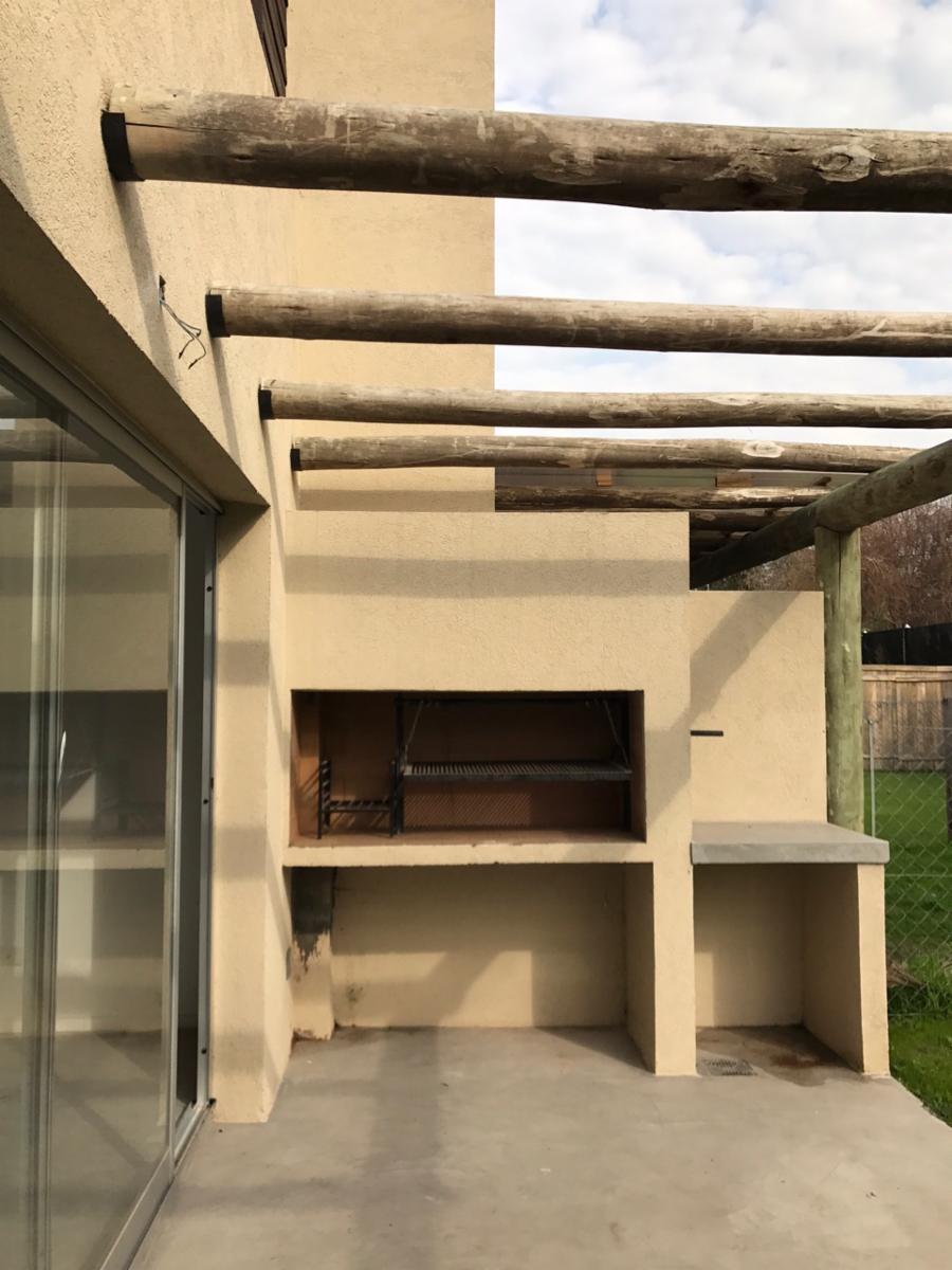 Venta Duplex 3 dorm con jardín A ESTRENAR APTO CREDITO Pilar Km 39 "Los Alcanfores Village" — foto 8