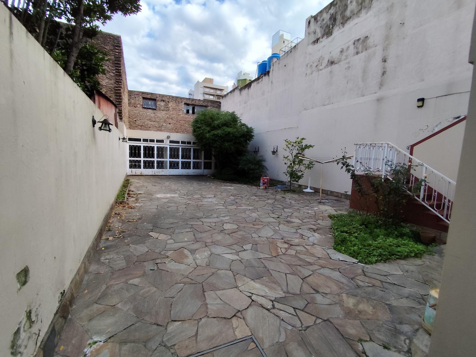 Casa en Venta en Nuestra Señora de Lourdes - San Juan al 3000 - 17