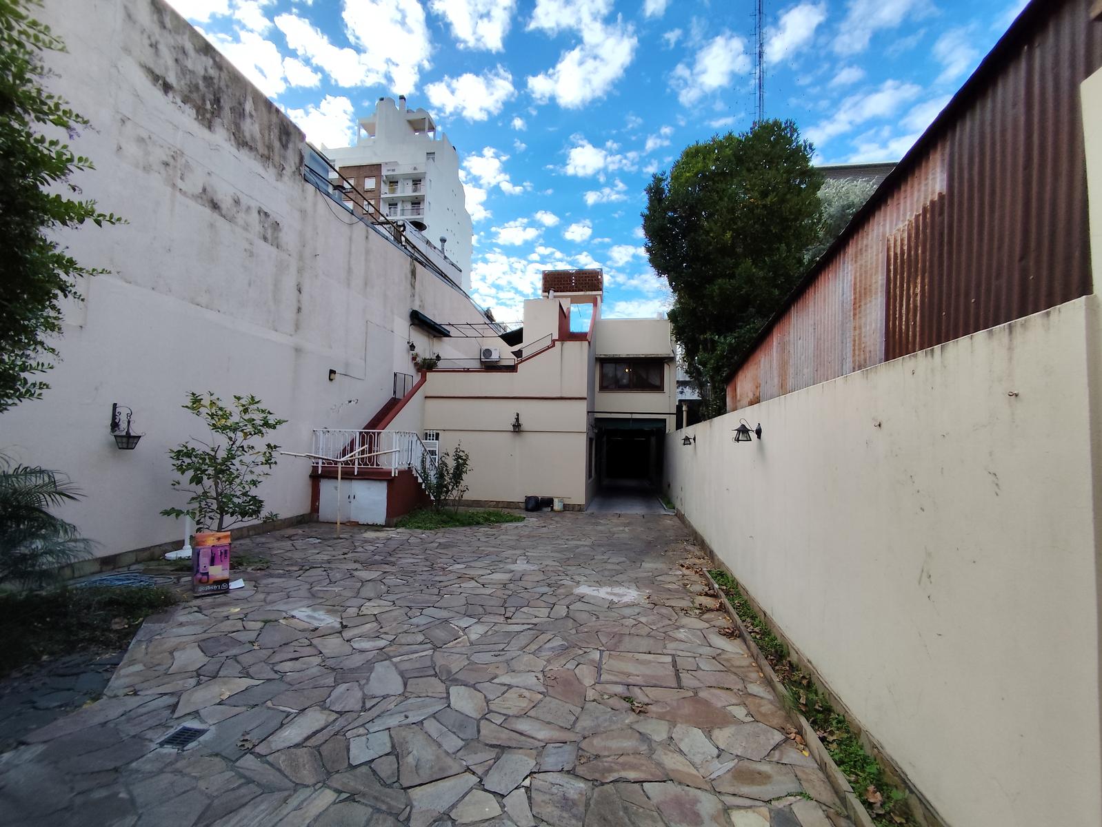 Casa en Venta en Nuestra Señora de Lourdes - San Juan al 3000 - 18