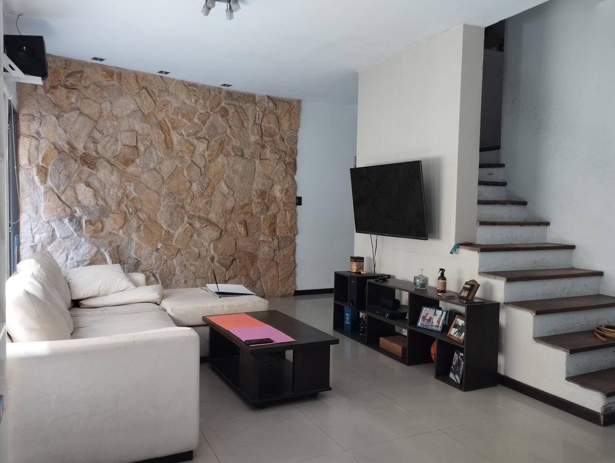 Casa en Venta en Rosario - Virasoro al 2300 - 7