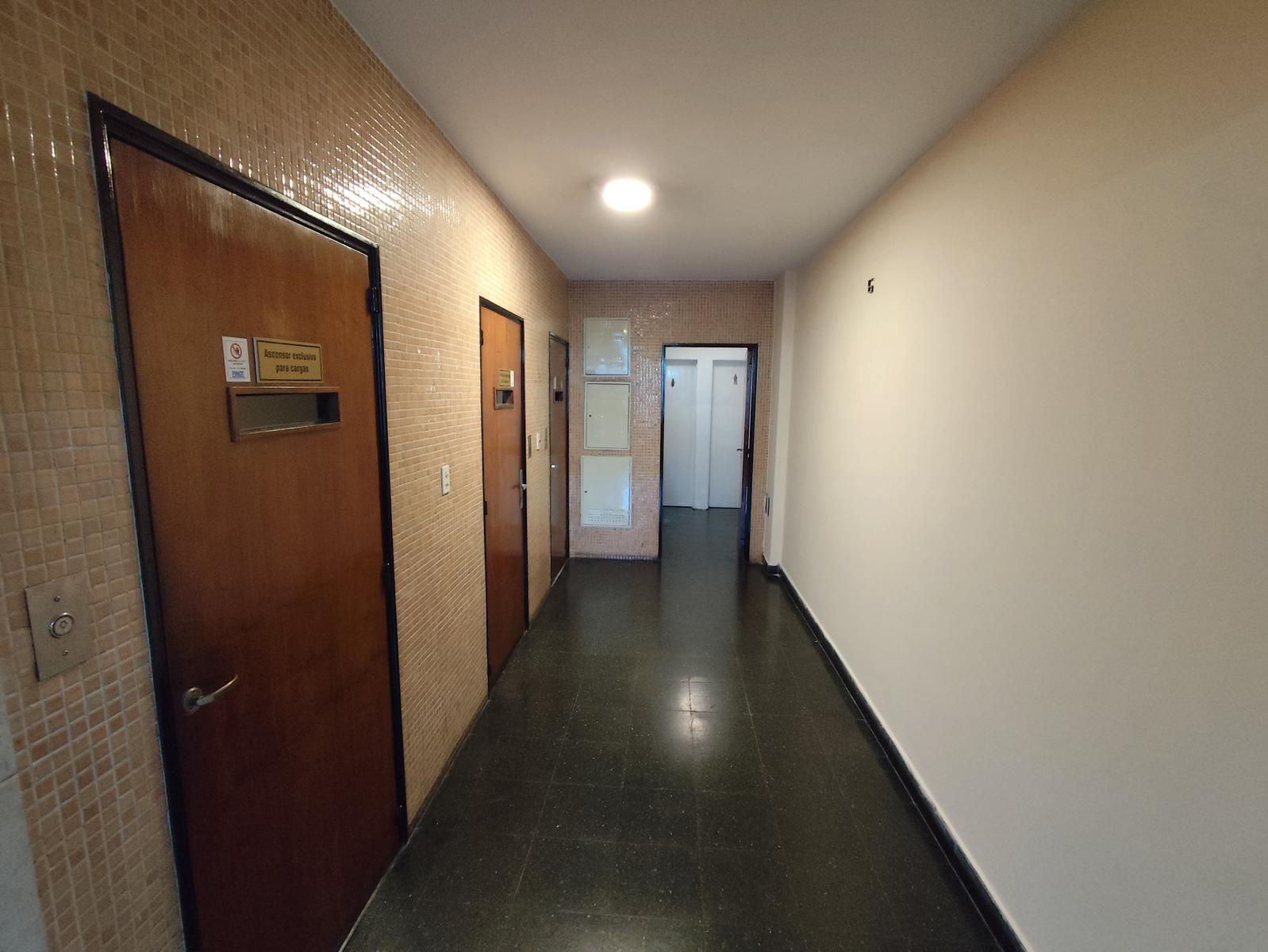 Oficina en Venta en Rosario - San Luis al 1600 - 4