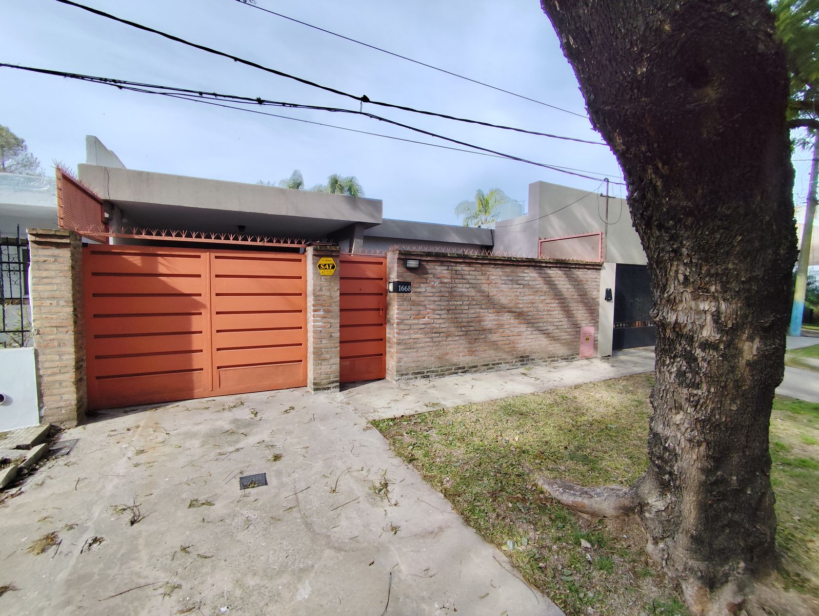 Casa en Venta en Granadero Baigorria - santa cruz al 1600 - 23