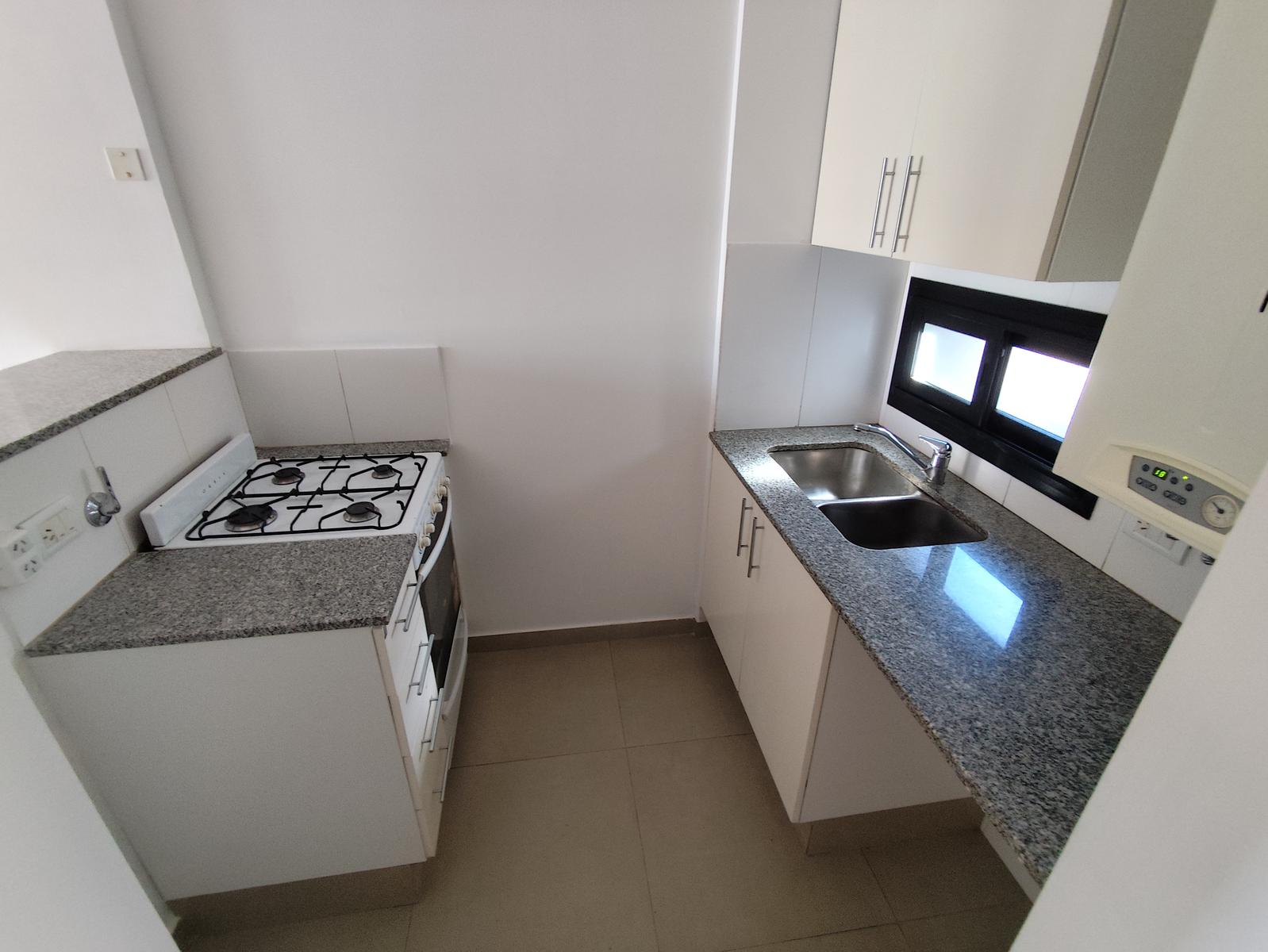 Departamento en Alquiler en Rosario - Mendoza al 2700 - 12