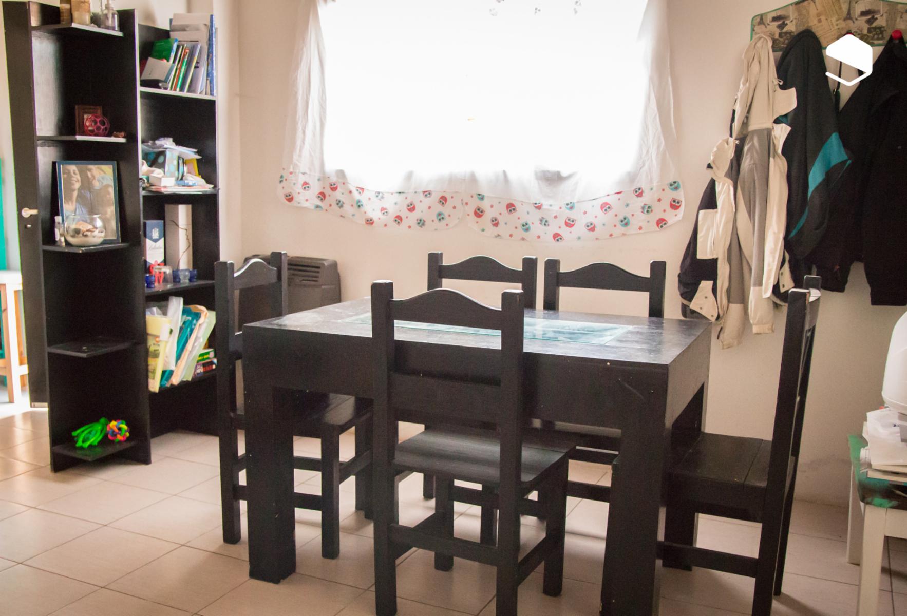 Casa en venta en GONNET, entre caminos — foto 11
