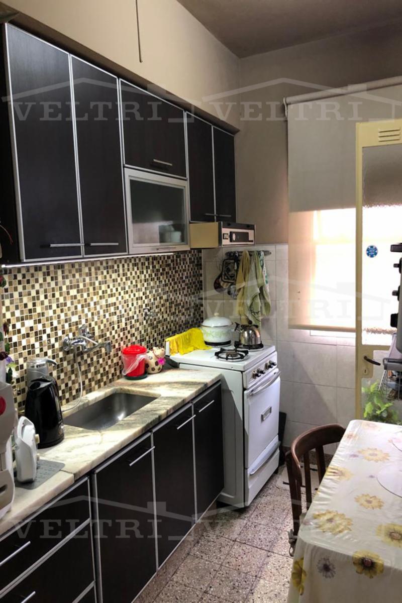 VILLA CELINA DEPTOS 3 AMBIENTES EN 6º PISO — foto 2