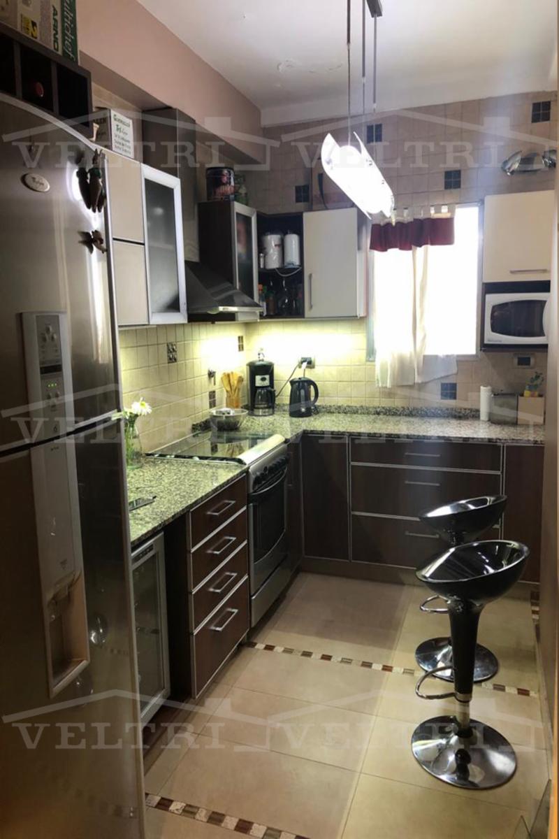 VILLA CELINA DEPTOS 3 AMBIENTES EN 6º PISO — foto 3