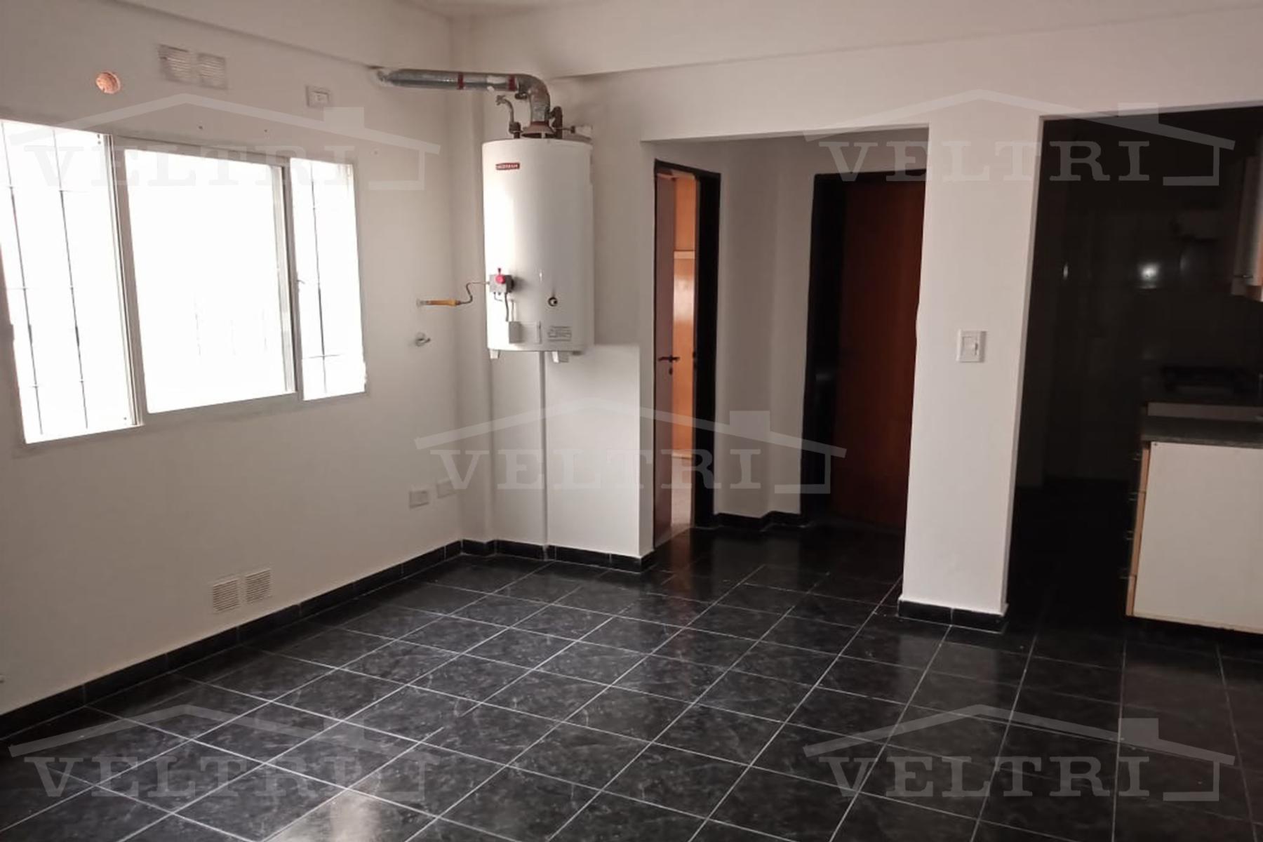 VILLA MADERO DEPARTAMENTO DE 2 AMBIENTES EN 2º PISO - 1