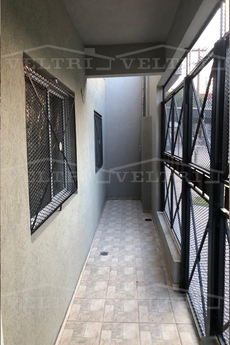 LA TABLADA DEPTO 3 AMBIENTES 60 M2 CUBIERTOS EN PTA BAJA FTE