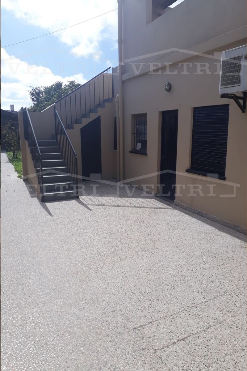 VILLA MADERO CASA CON FONDO 8,66 X 52 MTS — foto 4