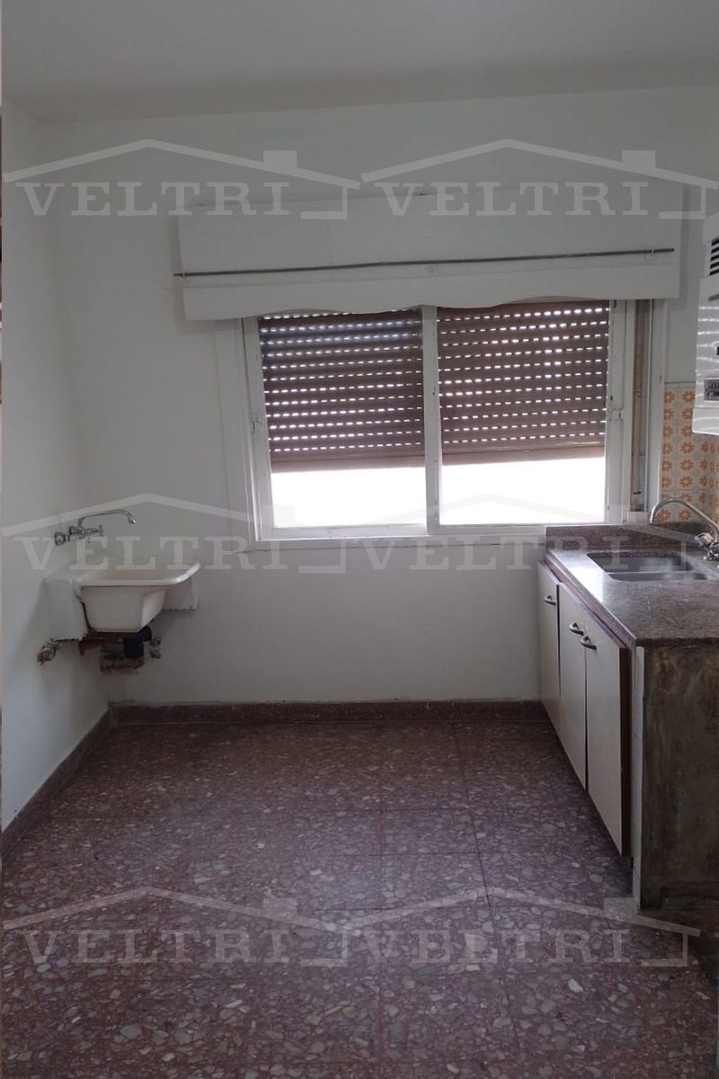 VILLA MADERO DEPTO 3 AMBIENTES EN 1º PISO - 3