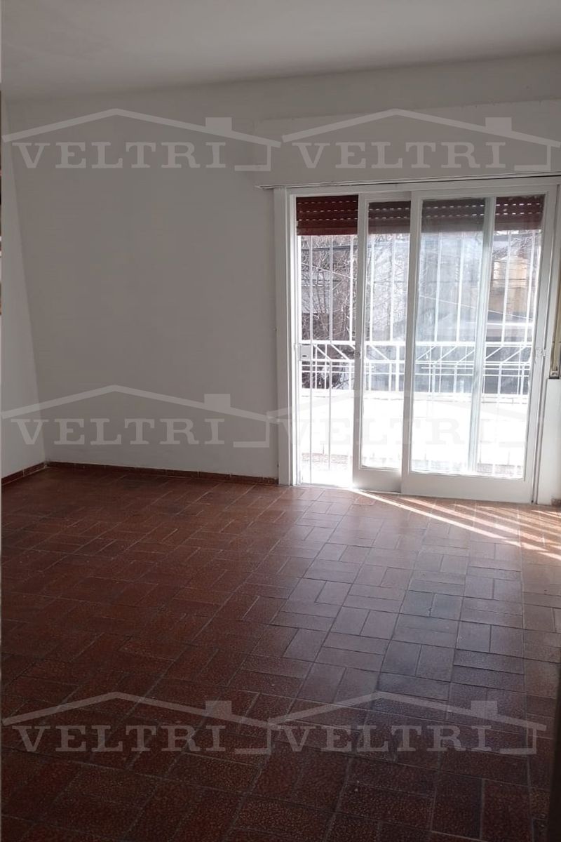 VILLA MADERO DEPTO 3 AMBIENTES EN 1º PISO - 5