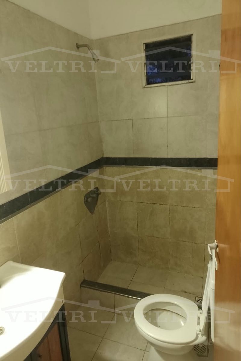 VILLA MADERO DEPTO 2 AMBIENTES EN 1º PISO - 3