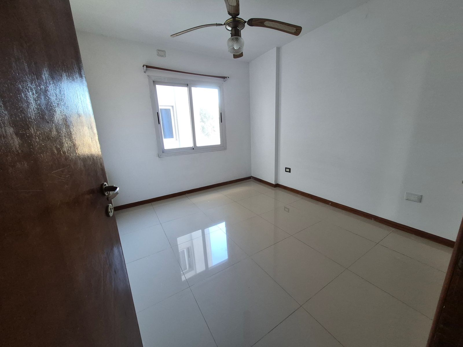 Alquiler anual Dpto 1 dorm centrico - 11