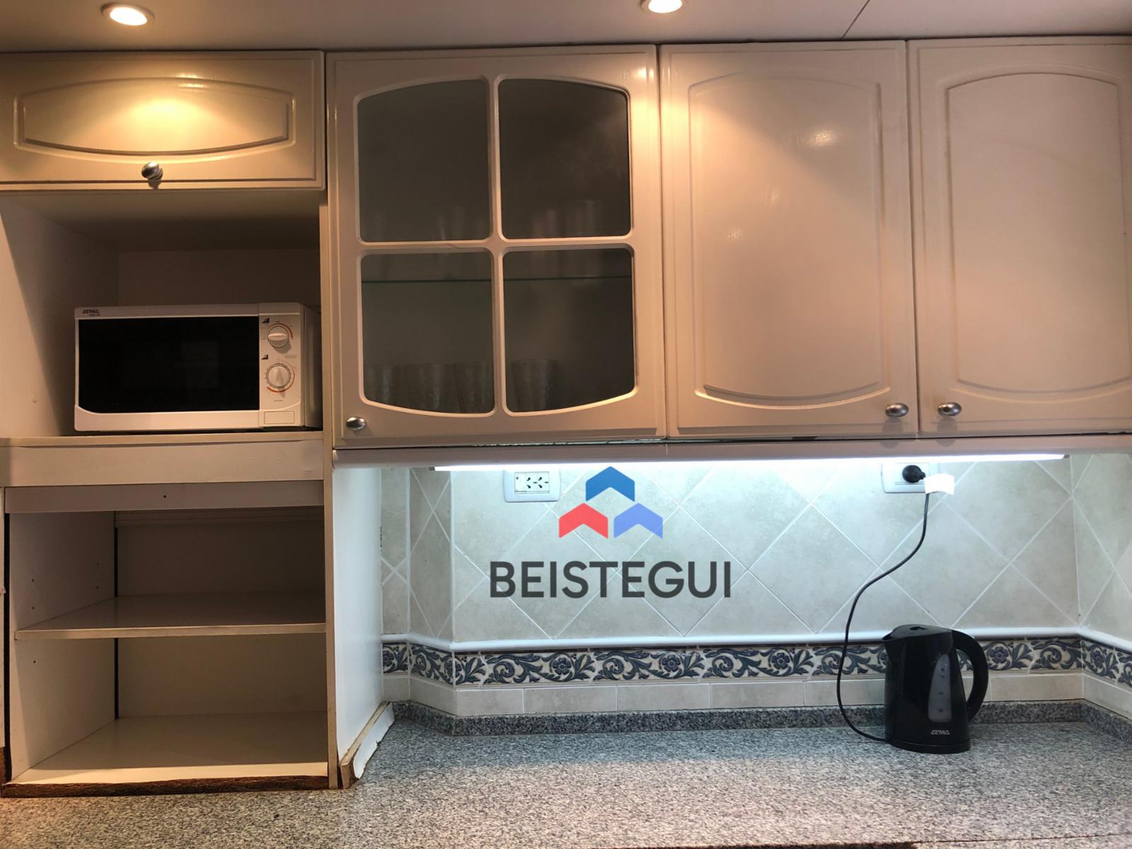 CASA CON COSTA AL LAGO para 14 Personas - 16