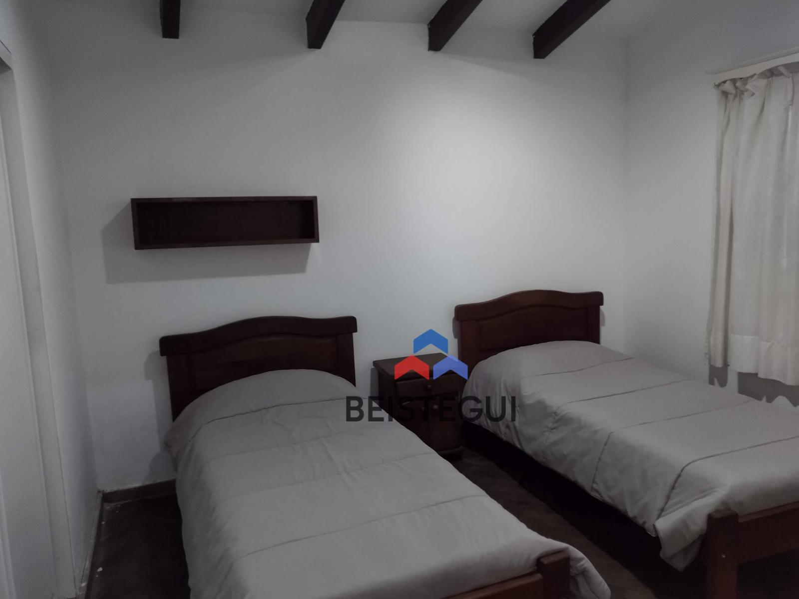 CASA CON COSTA AL LAGO para 14 Personas - 22