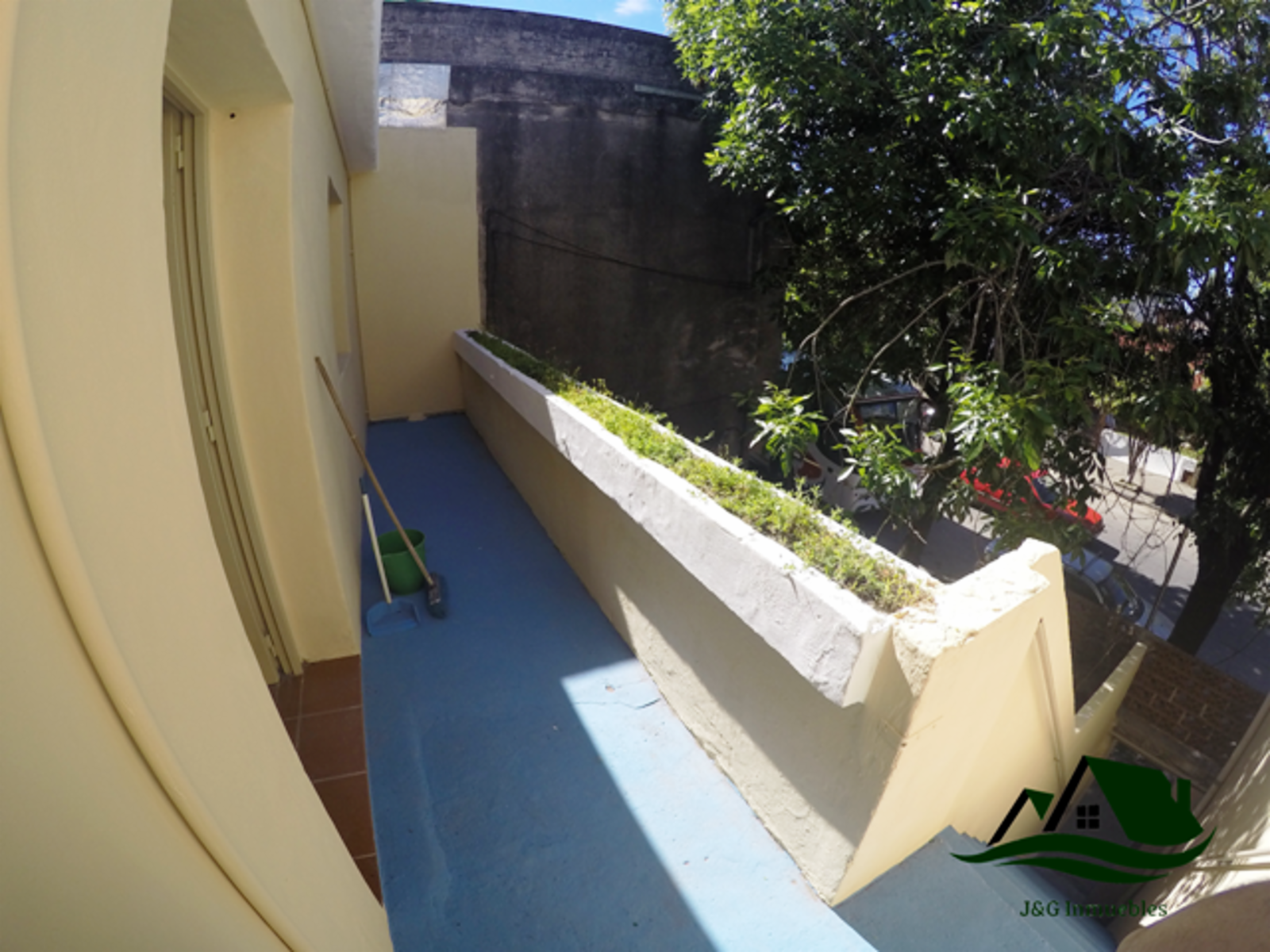 VENDO CASA DOS DORMITORIO EN PLANTA ALTA — foto 2